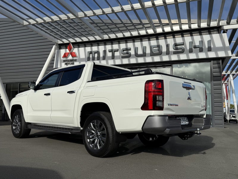 2025 Mitsubishi Triton GLX-R 4WD 2.4 Bi Turbo D... image 2