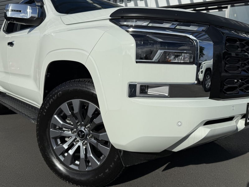 2025 Mitsubishi Triton GLX-R 4WD 2.4 Bi Turbo D... image 3