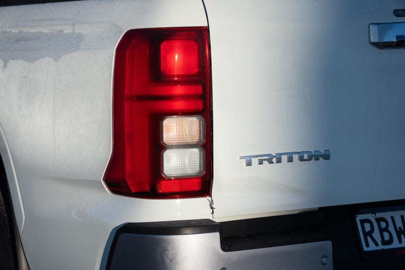 2025 Mitsubishi Triton GLX-R 4x4 6-sp auto image 3