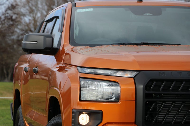 2025 Mitsubishi Triton GLX Sport 4WD 6At image 5