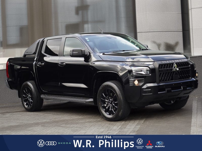 2025 Mitsubishi Triton GLX SPORT 4WD image 1