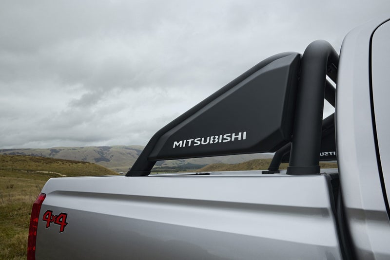 2025 Mitsubishi Triton GLX SPORT 4WD DC WS image 4
