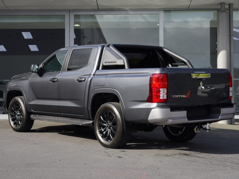 2025 Mitsubishi Triton GLX SPORT 4WD DIESEL BI-... image 2