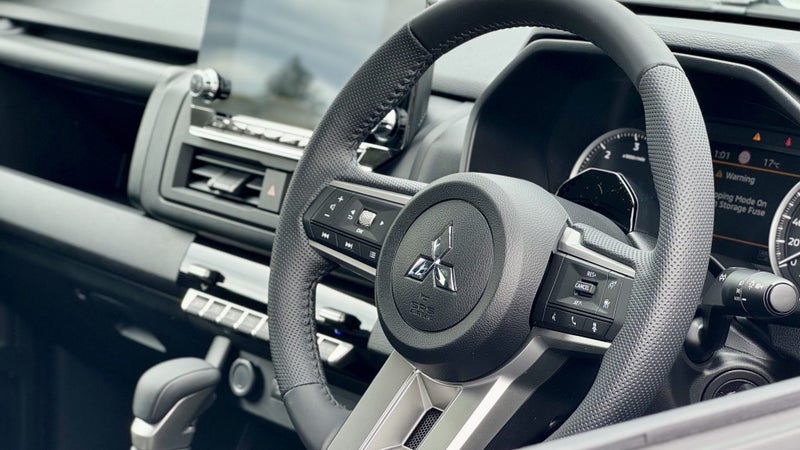 2025 Mitsubishi Triton GLX Sport 4x4 - LAST SHI... image 5