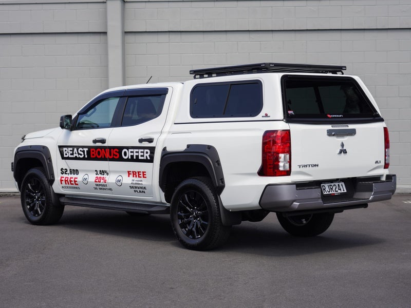 2025 Mitsubishi Triton GLX Sport Demo 4WD image 2