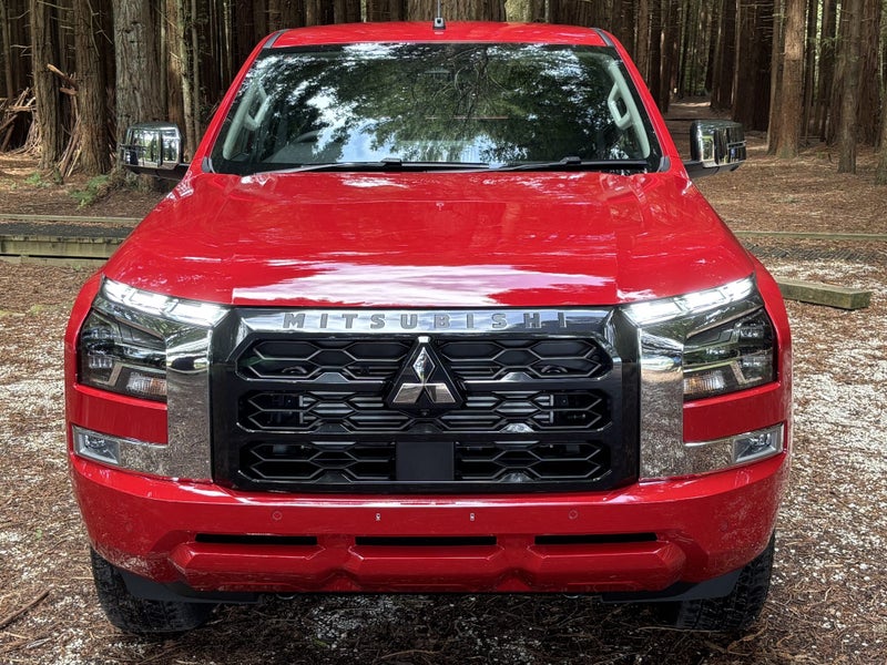 2025 Mitsubishi Triton GLXR 2WD image 2