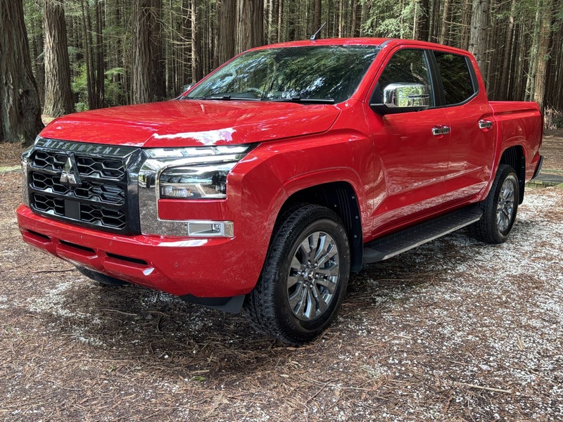 2025 Mitsubishi Triton GLXR 2WD image 3