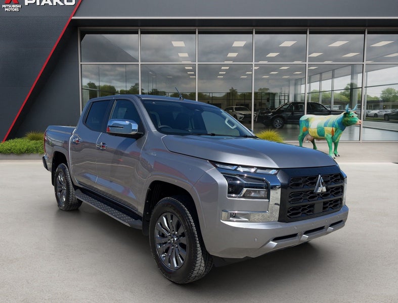 2025 Mitsubishi Triton GLXR 4WD image 1