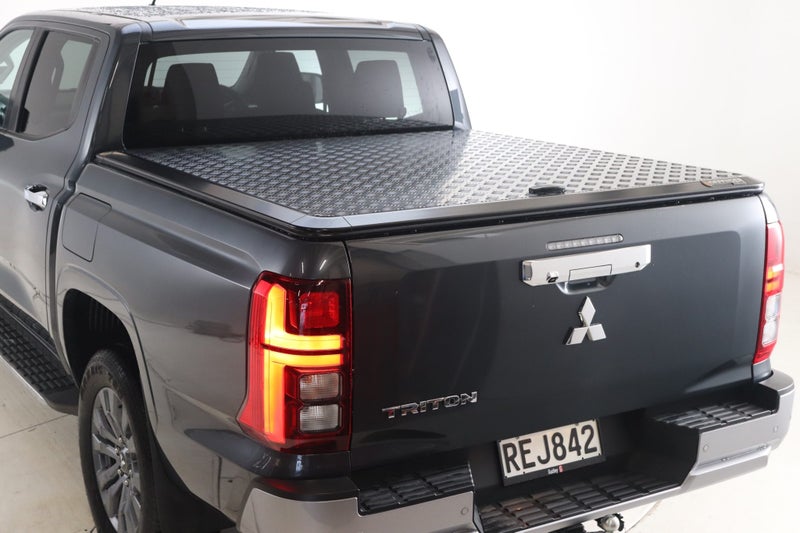 2025 Mitsubishi Triton GLXR 4WD image 5