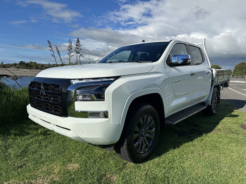 2025 Mitsubishi Triton GLXR 4WD image 4