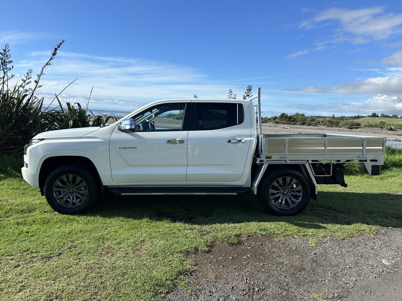 2025 Mitsubishi Triton GLXR 4WD image 5