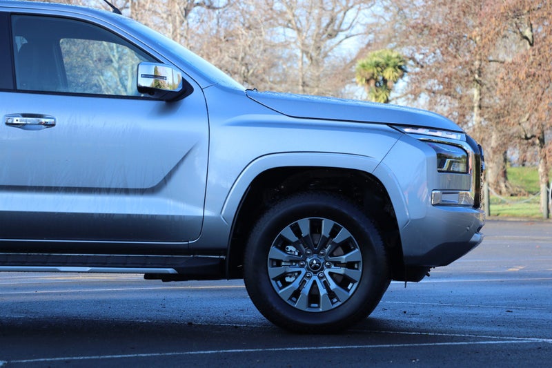 2025 Mitsubishi Triton GLXR 4WD AUTO image 4