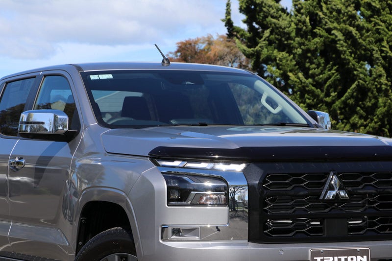 2025 Mitsubishi Triton GLXR 4WD AUTO image 5