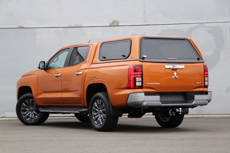 2025 Mitsubishi Triton GLXR 4WD AUTO image 2