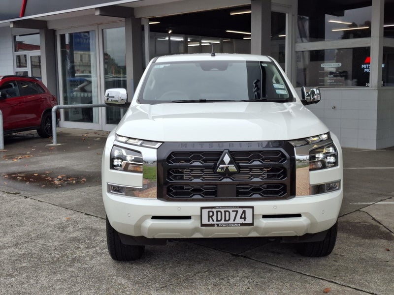 2025 Mitsubishi Triton GLXR 4WD AUTO - Loaded w... image 2