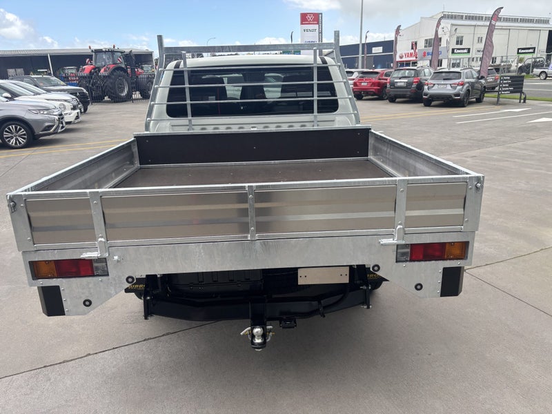 2025 Mitsubishi Triton GLXR F/D image 4