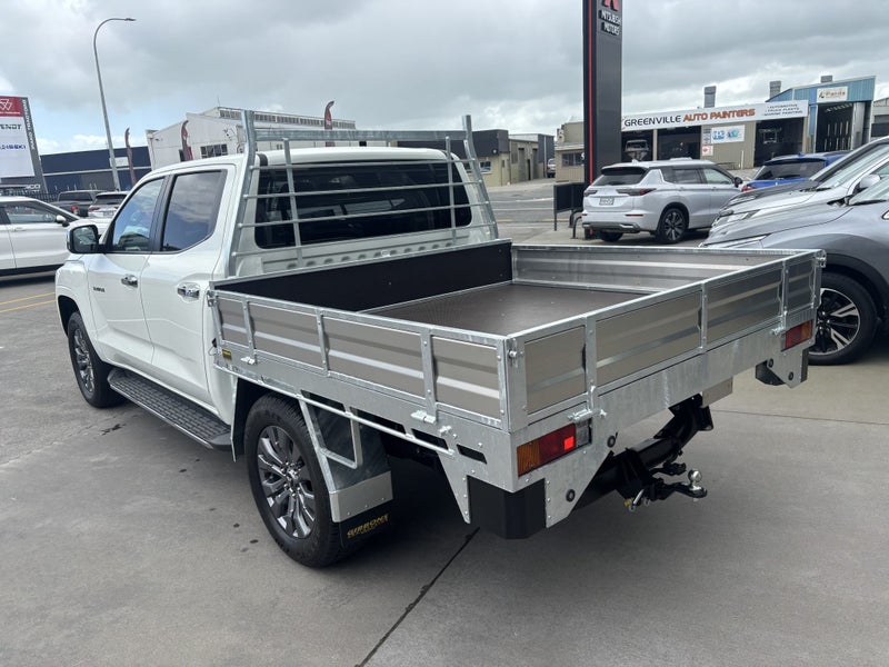 2025 Mitsubishi Triton GLXR F/D image 5