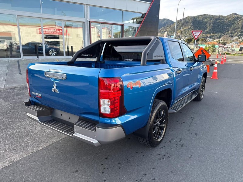 2025 Mitsubishi Triton GLXS Sport image 4