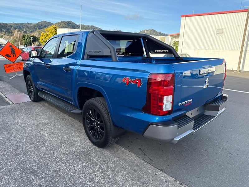 2025 Mitsubishi Triton GLXS Sport image 5