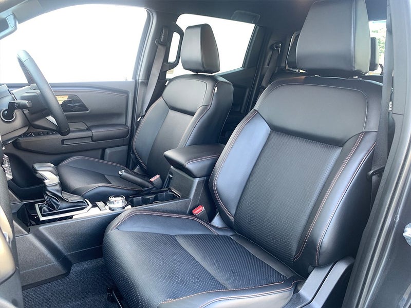 2025 Mitsubishi Triton GSR 4WD 2.4L Bi-Turbo Di... image 4