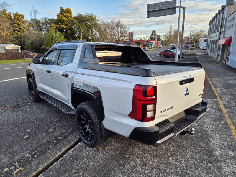 2025 Mitsubishi Triton GSR 4WD image 4