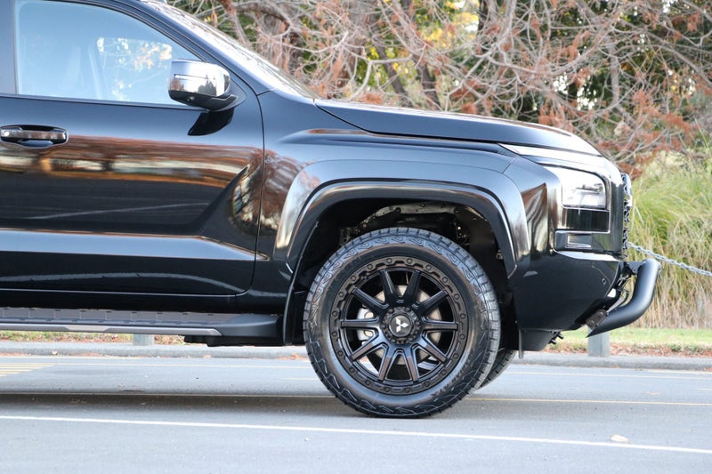 2025 Mitsubishi Triton GSR 4WD 6At image 4