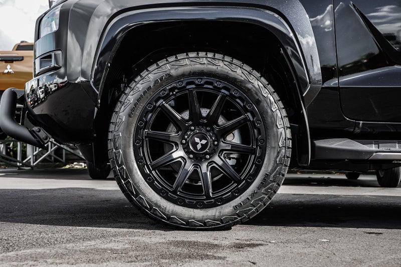 2025 Mitsubishi Triton GSR 4WD DC WS image 5