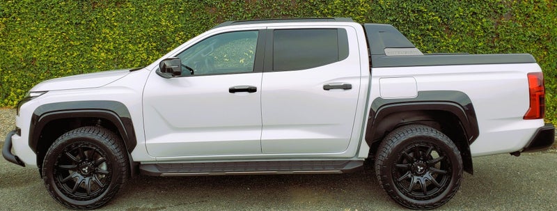 2025 Mitsubishi Triton GSR 4x4 - READY TO GO image 4