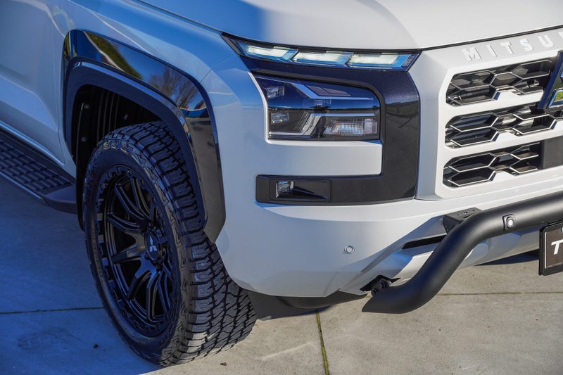 2025 Mitsubishi Triton GSR Field Days Edition 4x4 image 2