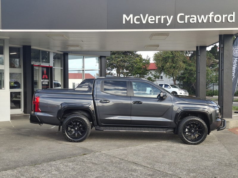 2025 Mitsubishi Triton GSR - Limited Edition (1... image 3
