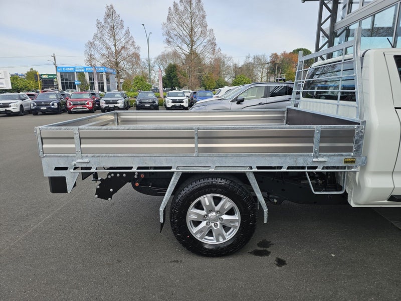 2025 Mitsubishi Triton SC C GLX 4WD 6AT 2.4 image 5