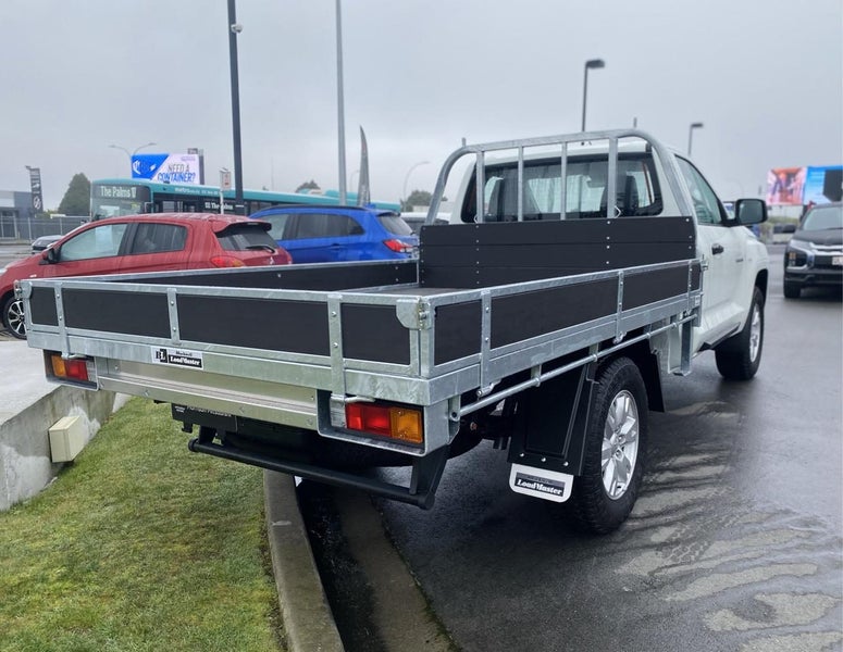 2025 Mitsubishi Triton SC CH 2.4D GLX 4WD 6AT image 5