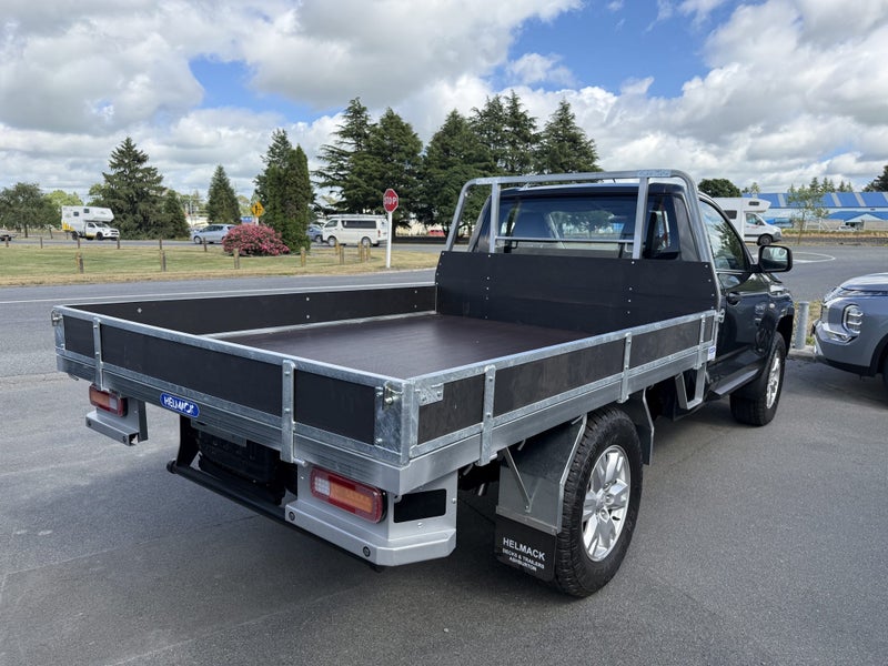 2025 Mitsubishi Triton SC CH 2.4D GLX 4WD 6AT image 5