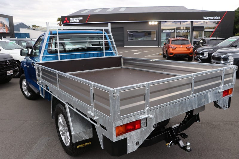 2025 Mitsubishi Triton Single Cab GLX Flatdeck... image 4