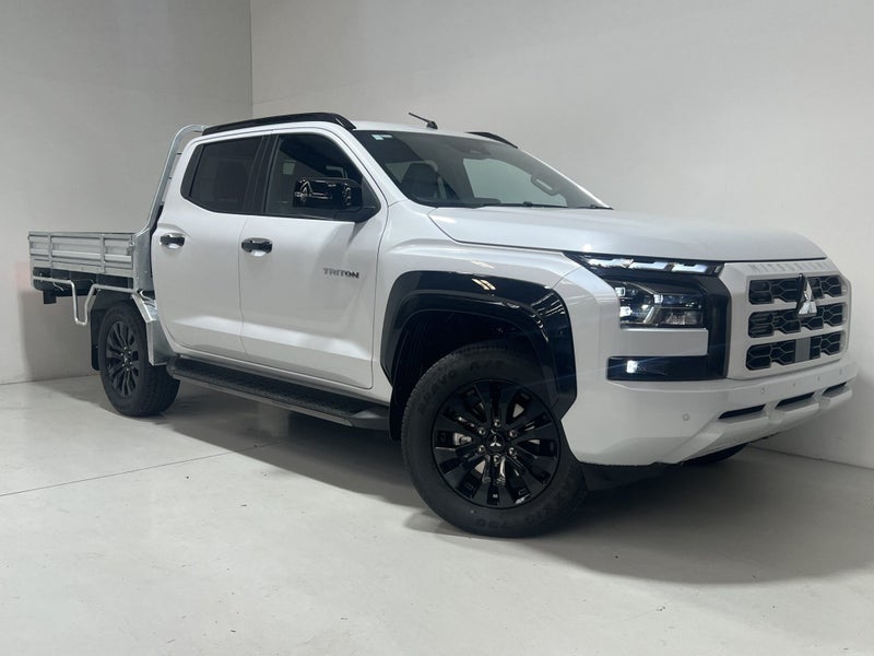 2025 Mitsubishi Triton VRX 2.4 Bi TURBO 4WD AUT... image 1