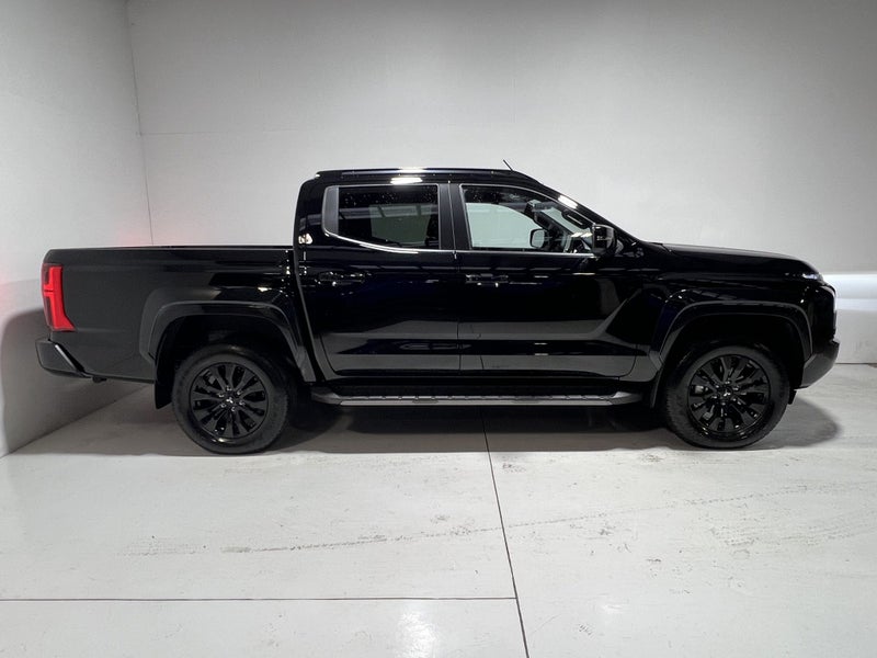 2025 Mitsubishi Triton VRX 2.4 Bi TURBO 4WD AUTO image 4