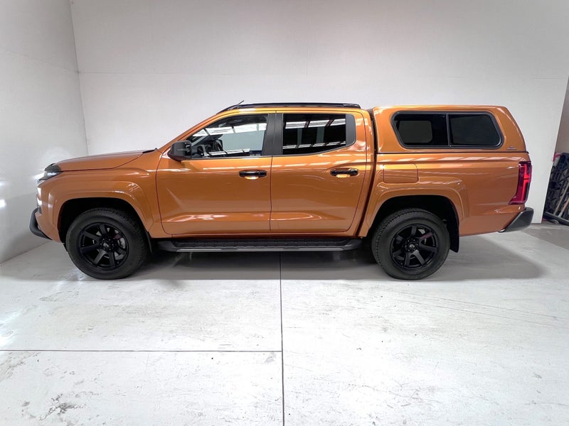 2025 Mitsubishi Triton VRX 2.4 Bi TURBO 4WD AUTO image 4