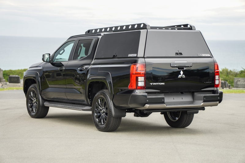 2025 Mitsubishi Triton VRX 2WD 6-sp auto image 3