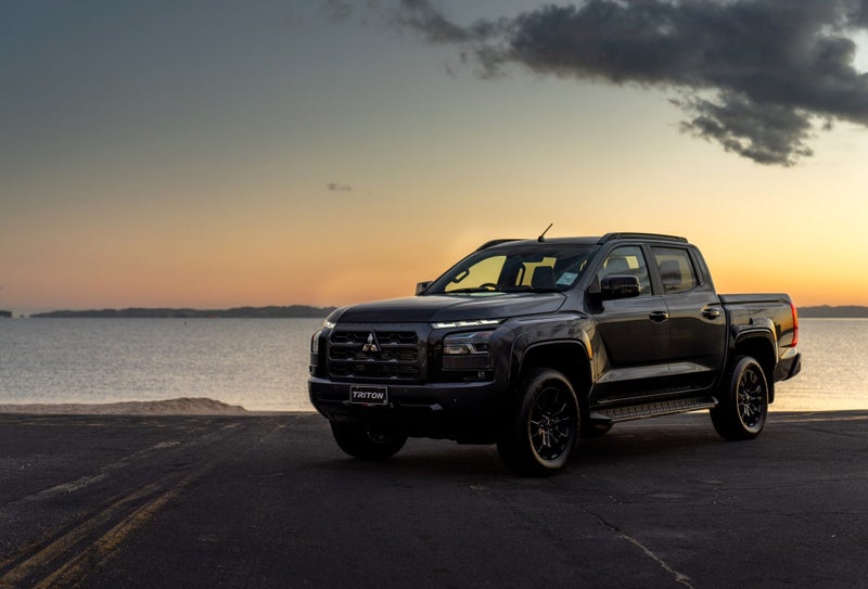 2025 Mitsubishi Triton VRX 2WD DIESEL BI-TURBO UTE image 3