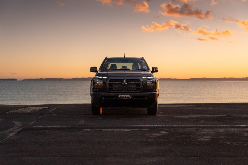 2025 Mitsubishi Triton VRX 2WD DIESEL BI-TURBO UTE image 4