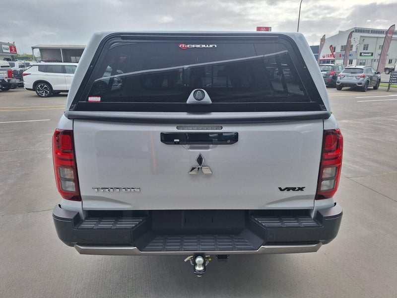 2025 Mitsubishi Triton VRX 4WD image 5
