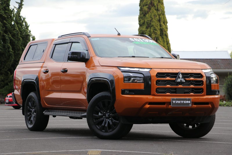 2025 Mitsubishi Triton VRX 4WD 6AT image 1