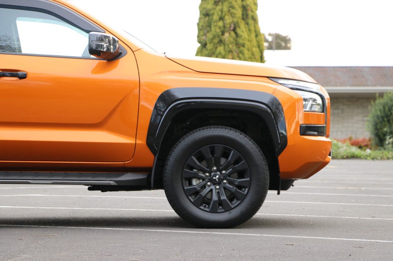 2025 Mitsubishi Triton VRX 4WD 6AT image 4