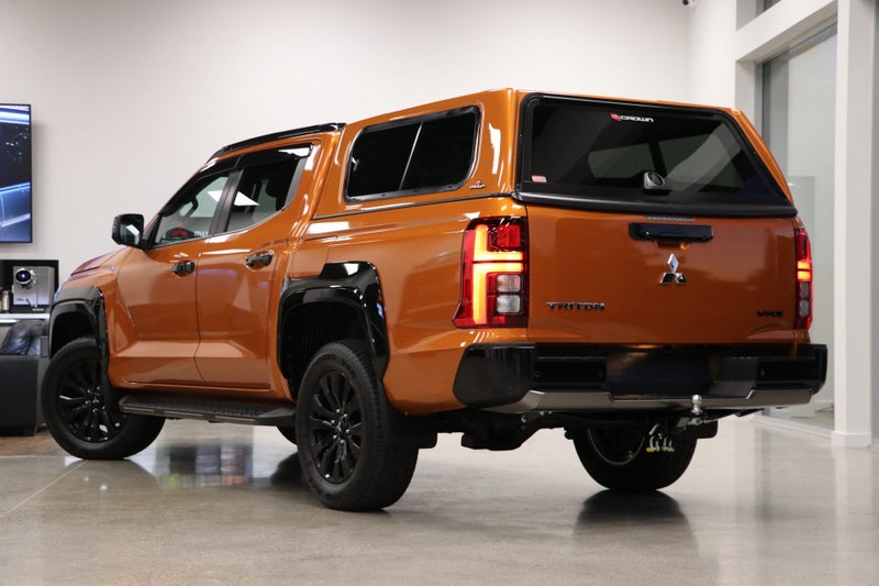 2025 Mitsubishi Triton VRX 4WD 6AT image 2