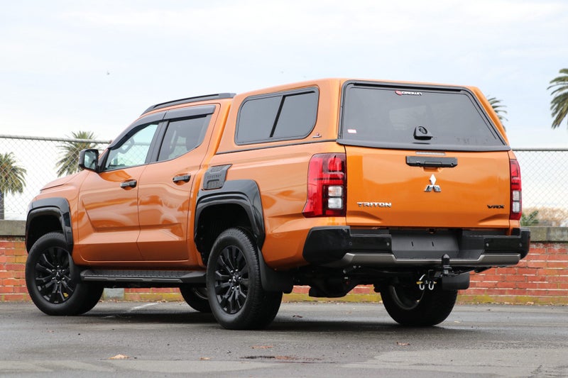 2025 Mitsubishi Triton VRX 4WD Auto image 2