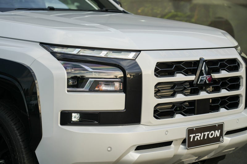 2025 Mitsubishi Triton VRX 4WD DIESEL BI-TURBO UTE image 5