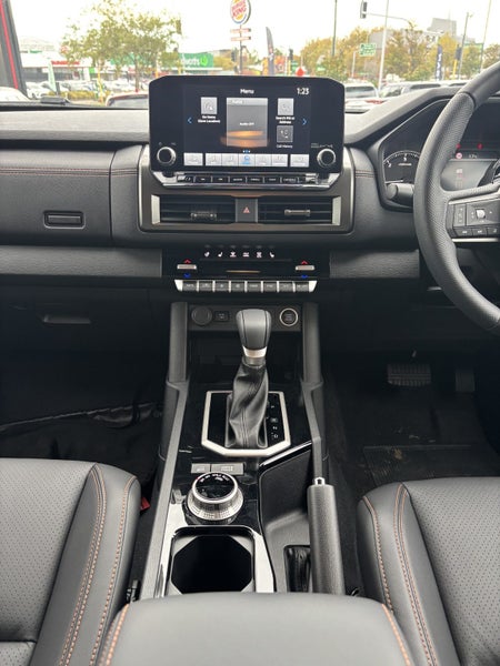 2025 Mitsubishi Triton VRX 4WD double cab image 5