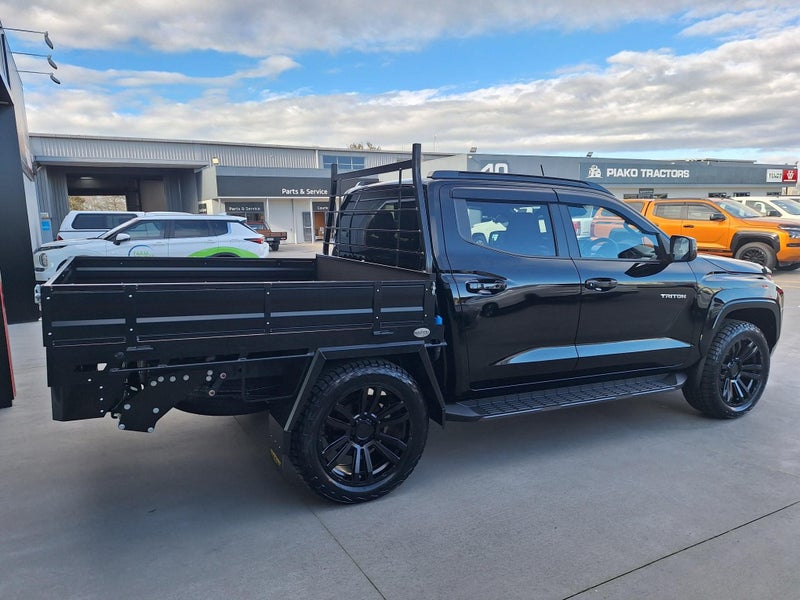 2025 Mitsubishi Triton VRX 4WD F/D image 2