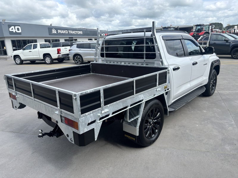 2025 Mitsubishi Triton VRX 4WD F/D image 3