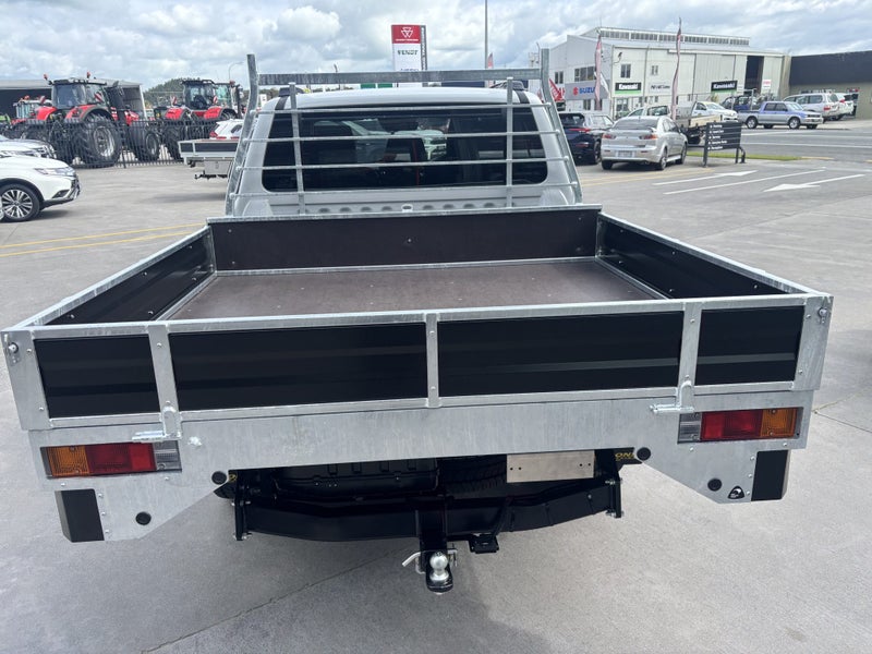 2025 Mitsubishi Triton VRX 4WD F/D image 4